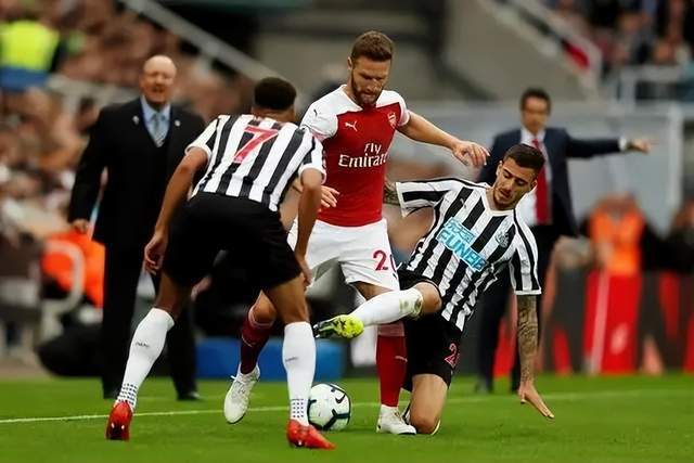 亚沙会丨全天综合：四海宾朋相聚三亚 中国健儿圆梦首金