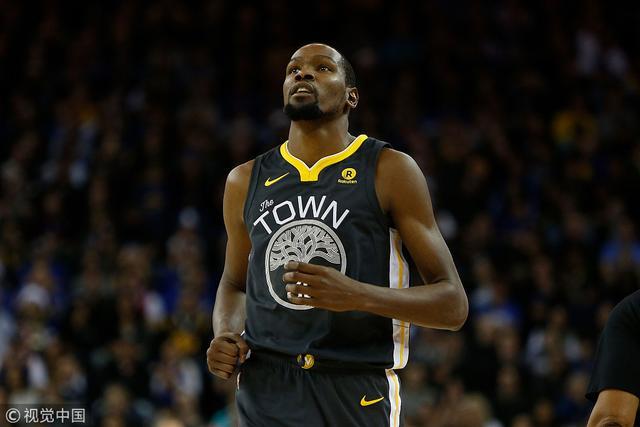 伊卡尔迪晒旺达视频：她闯入我家骚扰了我2小时