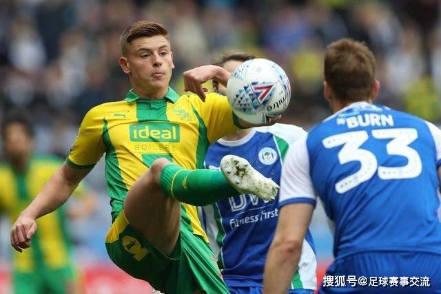 24岁哈兰德欧冠打进51球 只比26岁梅西少1球